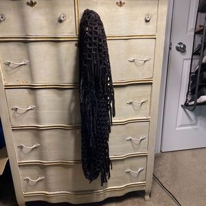 FINAL DAY TO BUY - Black and gold infinity scarf